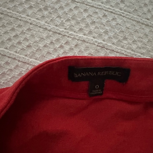 Banana Republic Vibrant Red/Orange Pencil Skirt - Picture 2 of 3